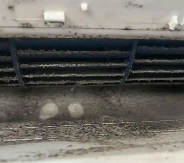 镇赉空调吹的风有股烧焦味是怎么回事